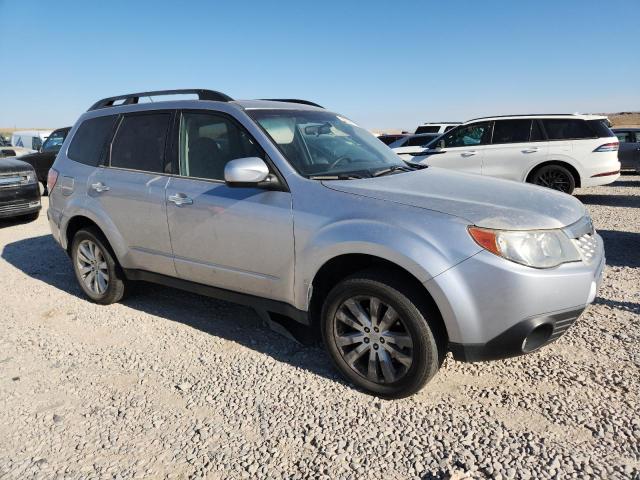  SUBARU FORESTER 2013 Silver