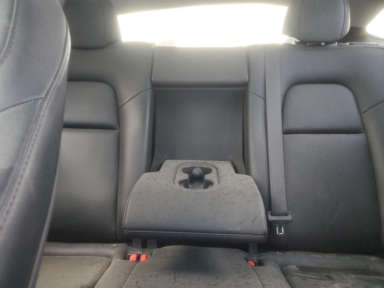 2023 Tesla Model Y VIN: 7SAYGDEE2PF639103 Lot: 70323345