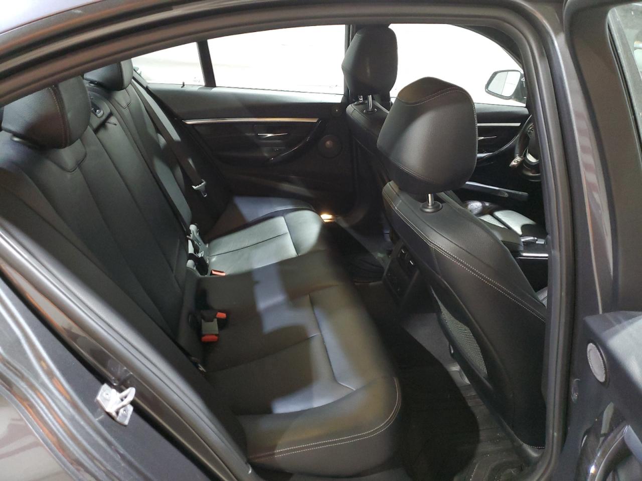 2018 BMW 330 Xi VIN: WBA8D9G58JNU67388 Lot: 70315125