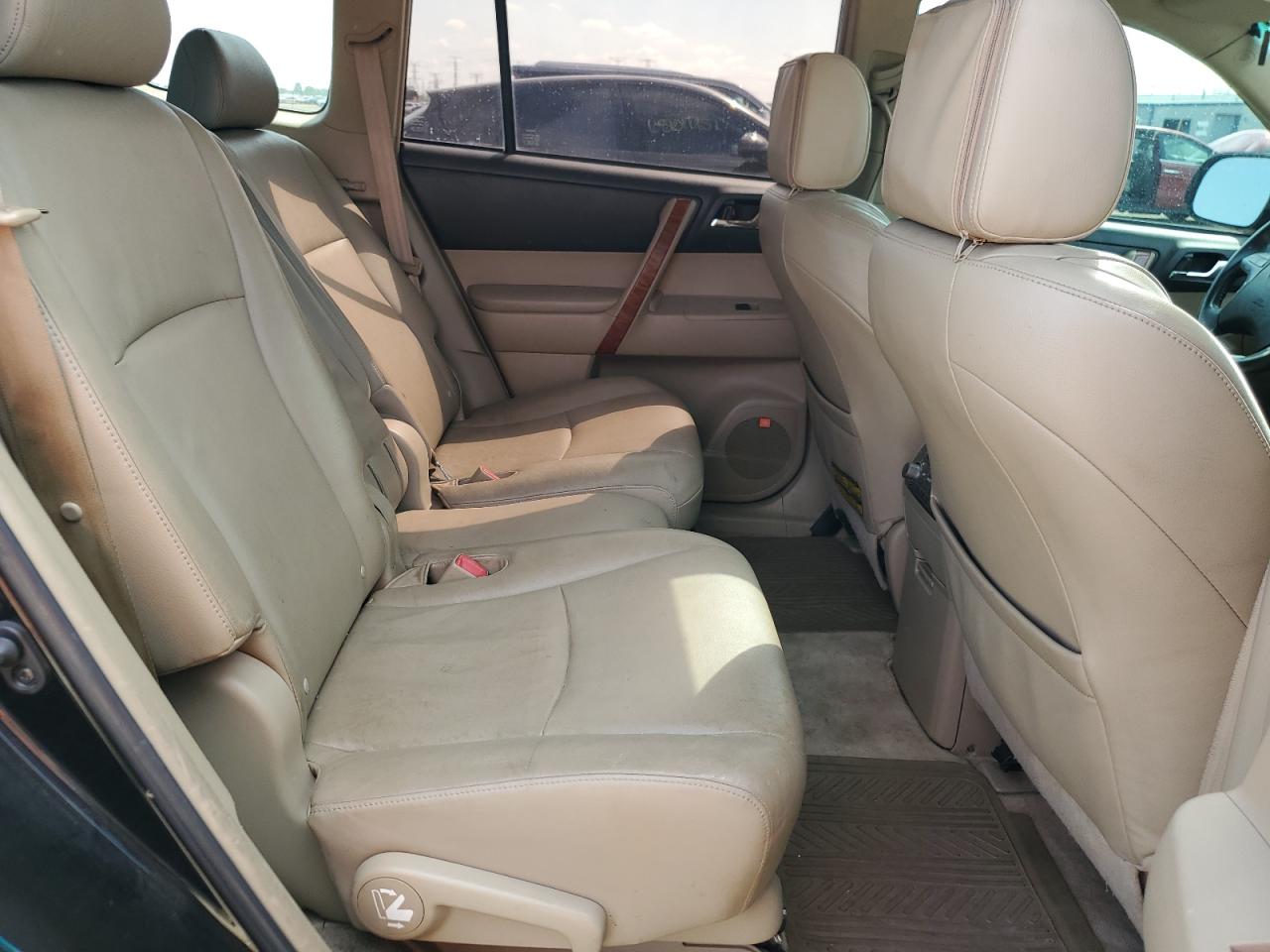 2008 Toyota Highlander Limited VIN: JTEES42A082103394 Lot: 68128255