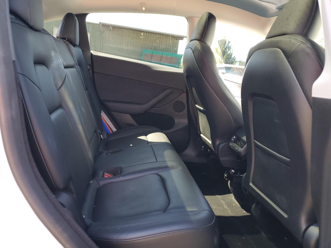 2023 Tesla Model Y VIN: 7SAYGDEEXPF835256 Lot: 68357895