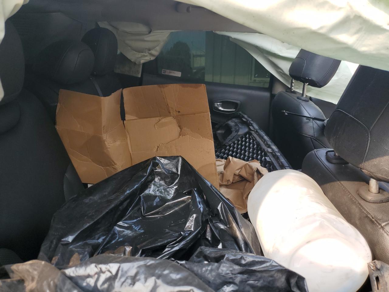 2018 Jeep Compass Trailhawk VIN: 3C4NJDDB2JT129948 Lot: 67190455