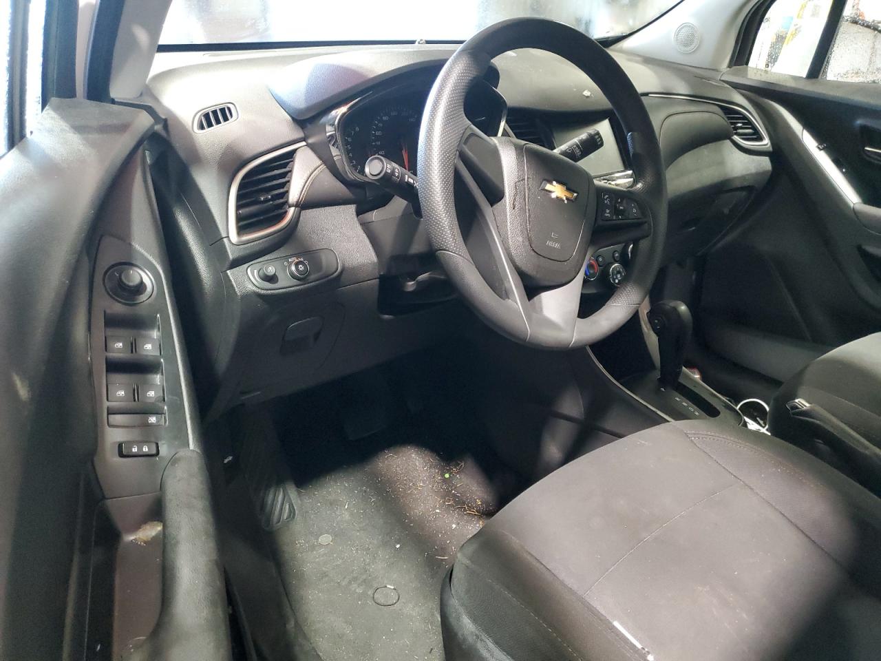 2017 Chevrolet Trax Ls VIN: 3GNCJNSB3HL288558 Lot: 70037615