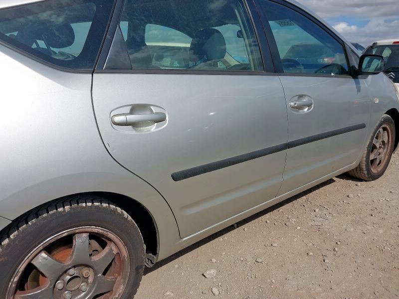 2005 TOYOTA PRIUS T4