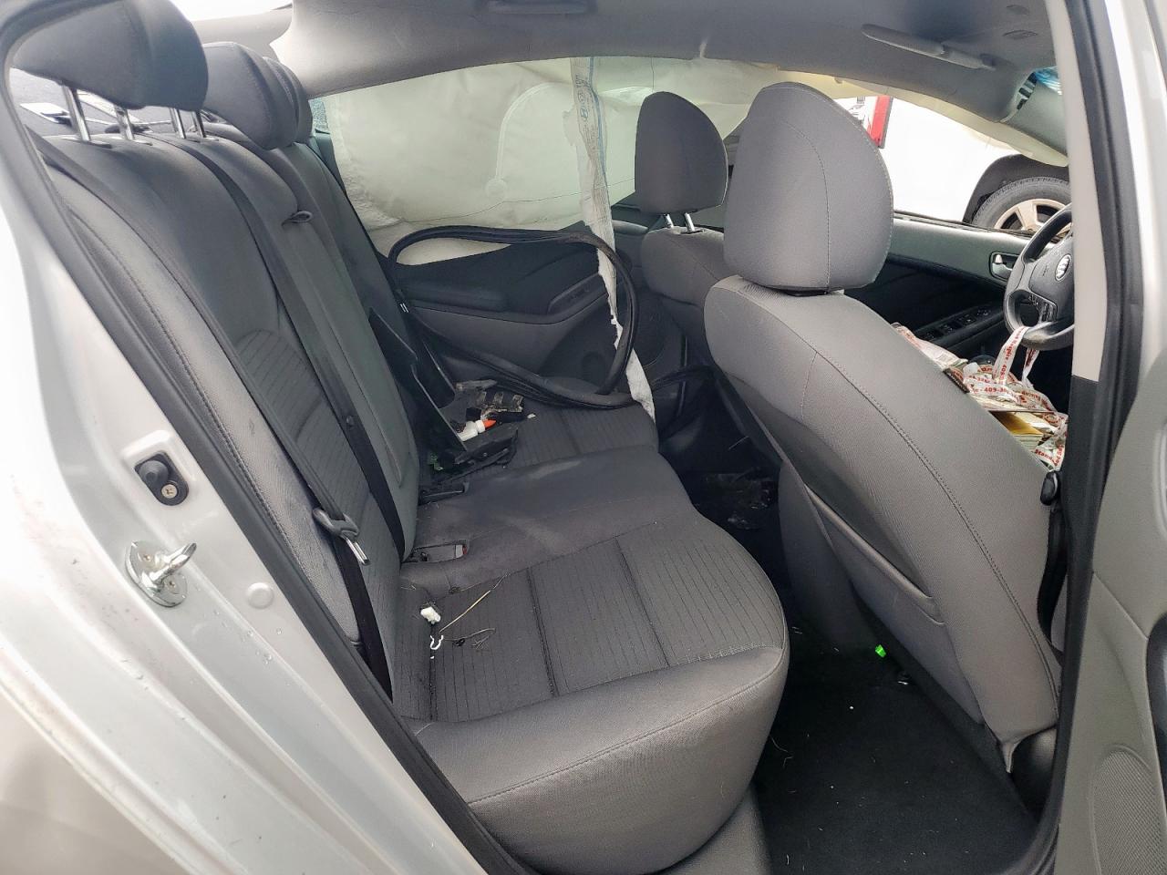 2018 Kia Forte Lx VIN: 3KPFL4A79JE263276 Lot: 70473625