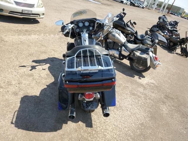 2011 HARLEY-DAVIDSON FLHTCUSE6   
