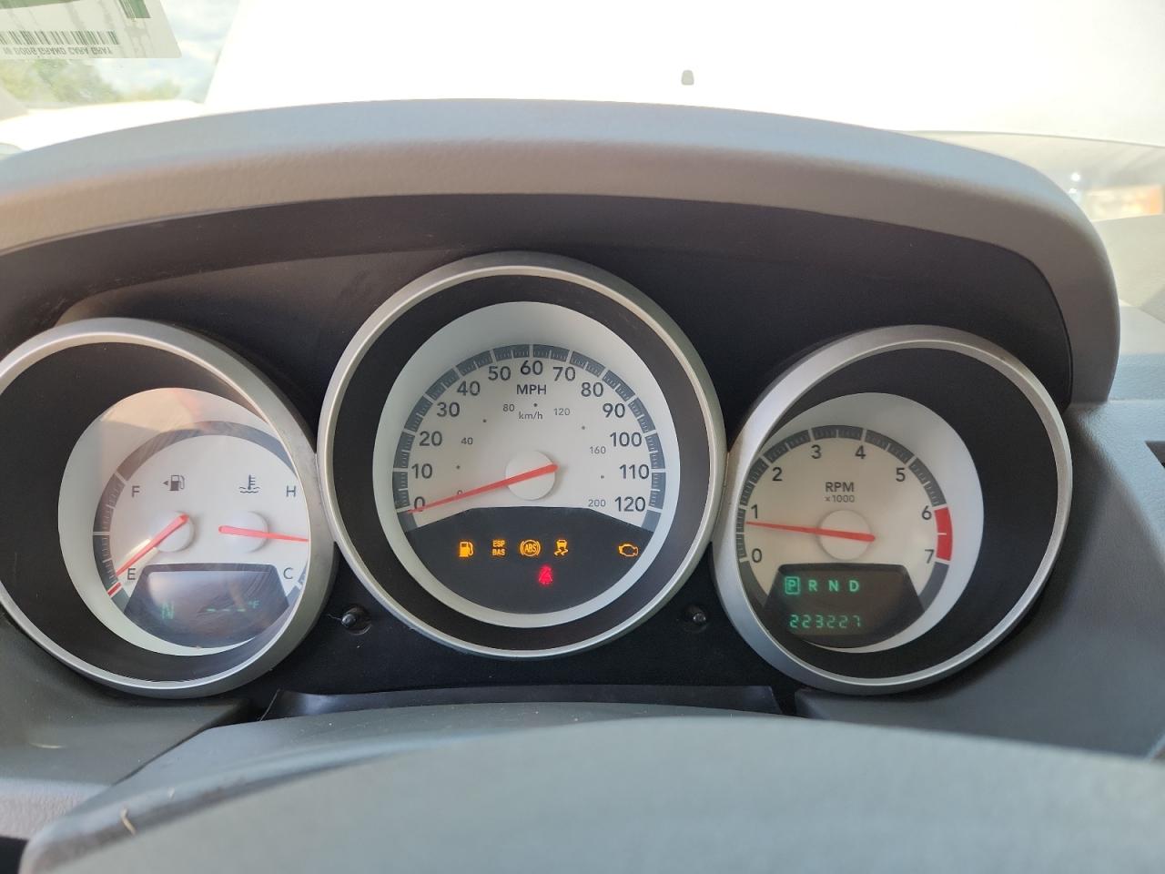 2010 Dodge Grand Caravan Se VIN: 2D4RN4DE5AR238670 Lot: 70519415