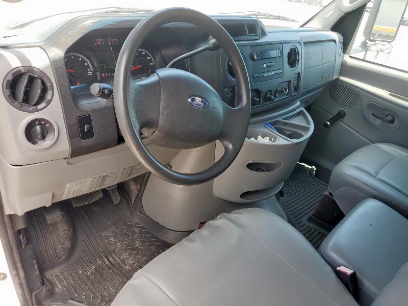 2011 FORD ECONOLINE - TRUCKS