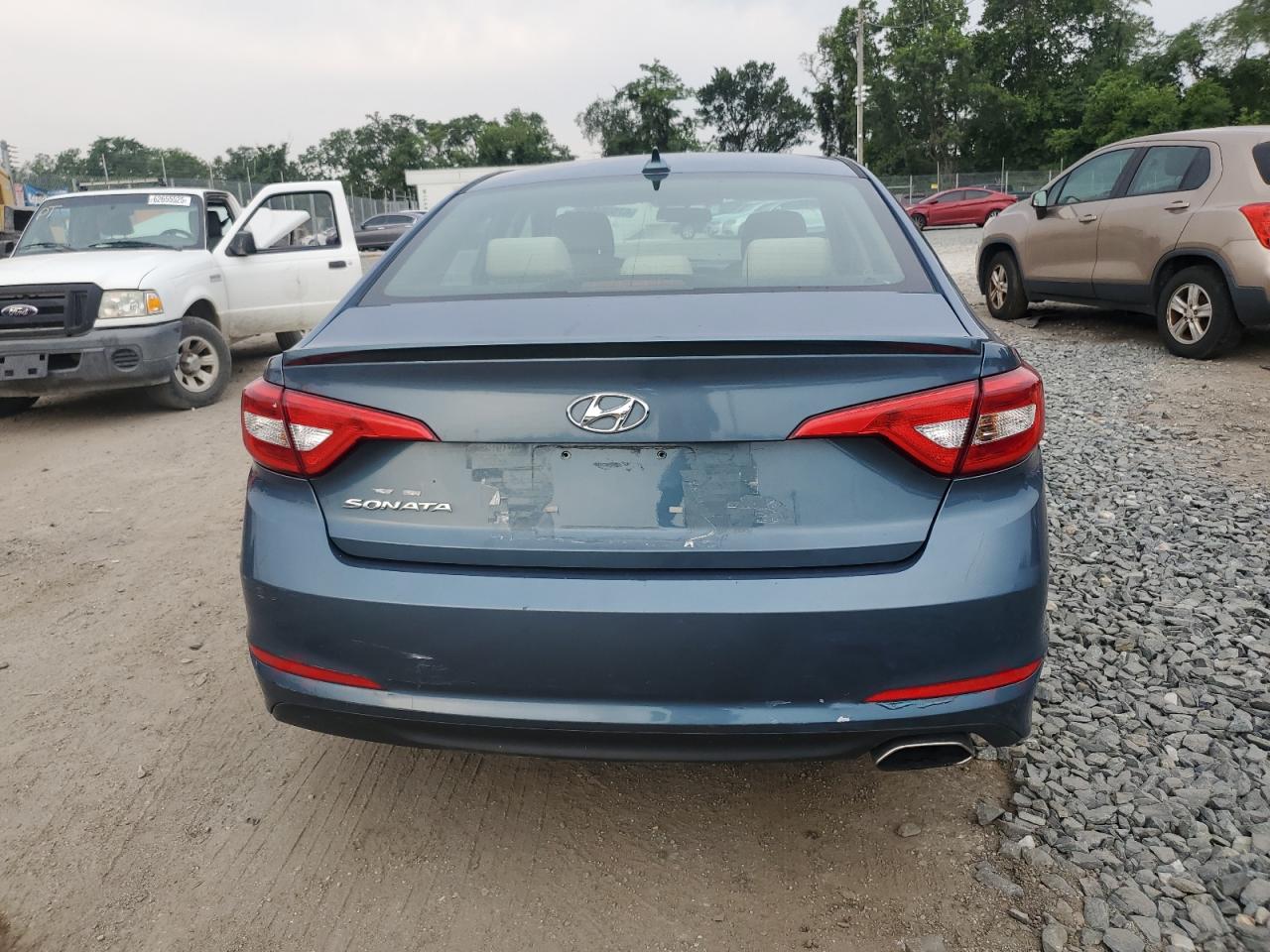 2015 Hyundai Sonata Se VIN: 5NPE24AF9FH185865 Lot: 67536415