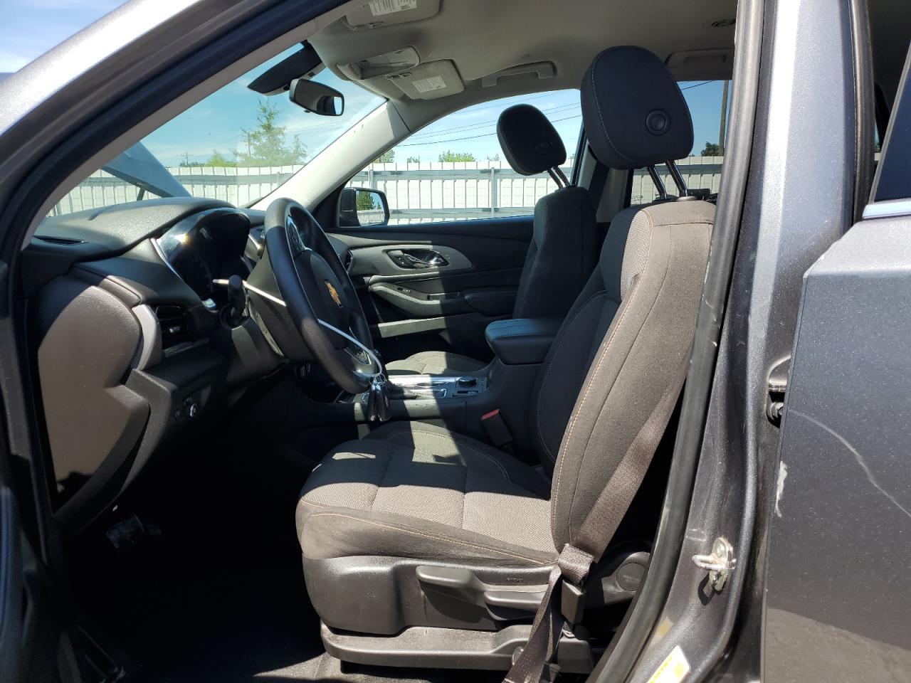 2020 Chevrolet Traverse Ls VIN: 1GNERFKW2LJ157650 Lot: 70367345