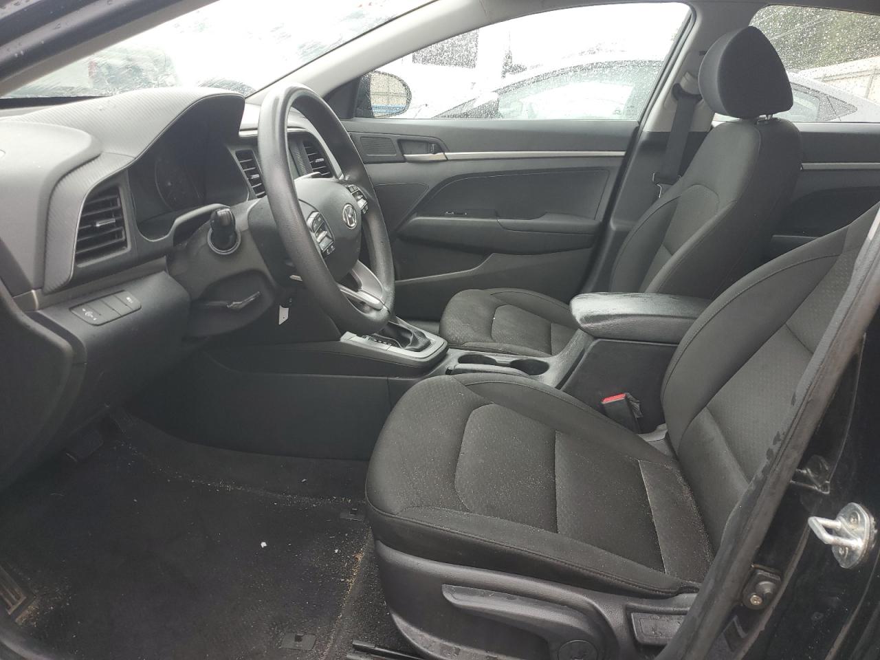 2019 Hyundai Elantra Se VIN: KMHD74LFXKU783033 Lot: 70193185