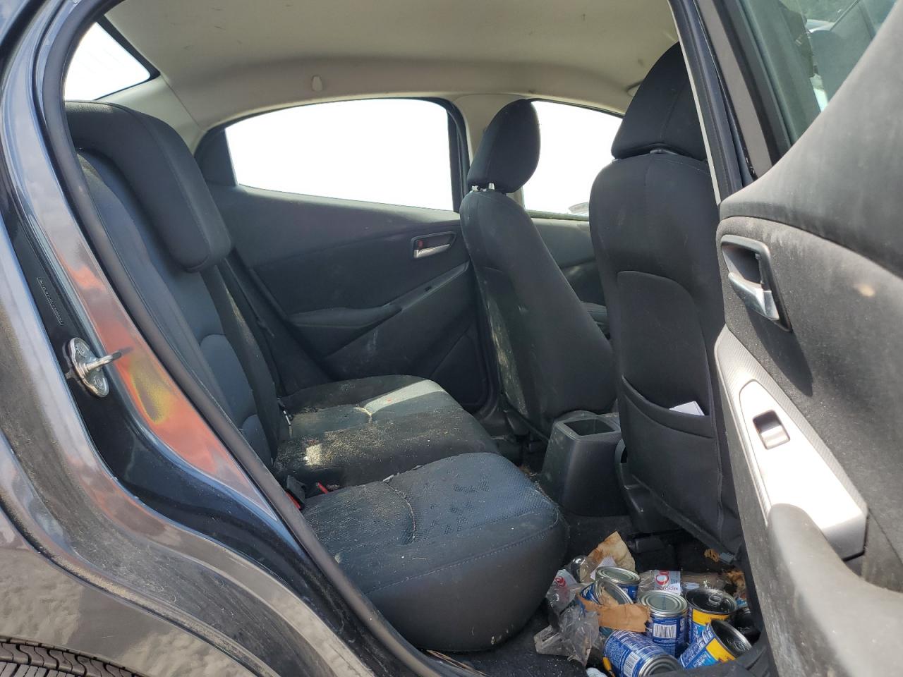 2018 Toyota Yaris Ia VIN: 3MYDLBYV8JY328585 Lot: 67991625