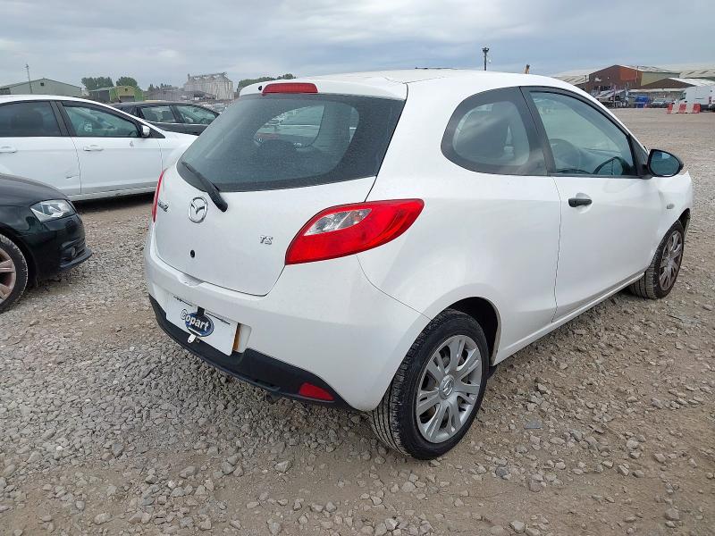 2013 MAZDA 2 TS
