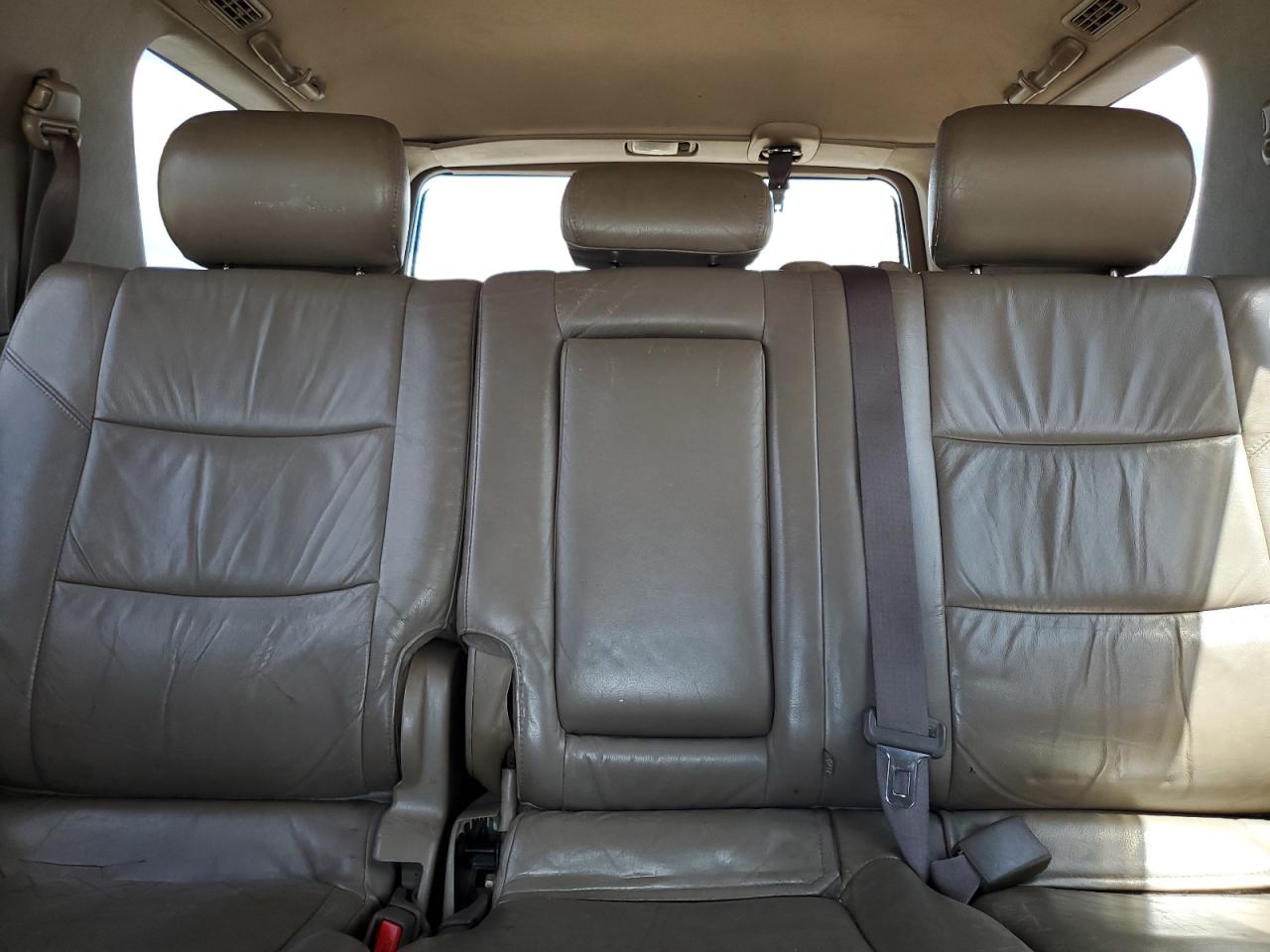 2004 Toyota Sequoia Limited VIN: 5TDBT48A24S210462 Lot: 70442245