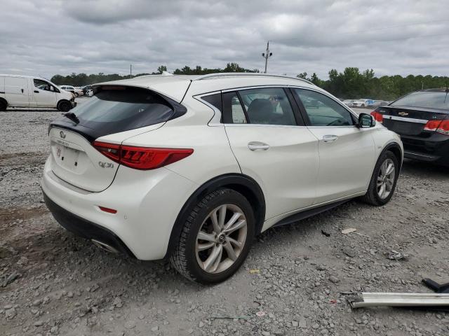  INFINITI QX30 2018 Белы