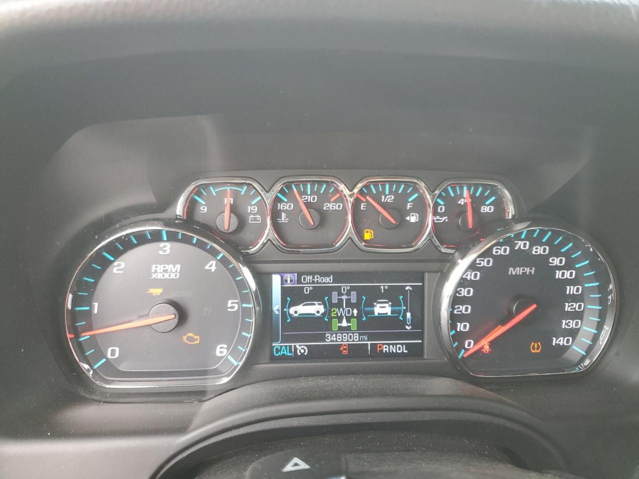 2018 Chevrolet Suburban K1500 Lt VIN: 1GNSKHKC7JR104000 Lot: 69630635