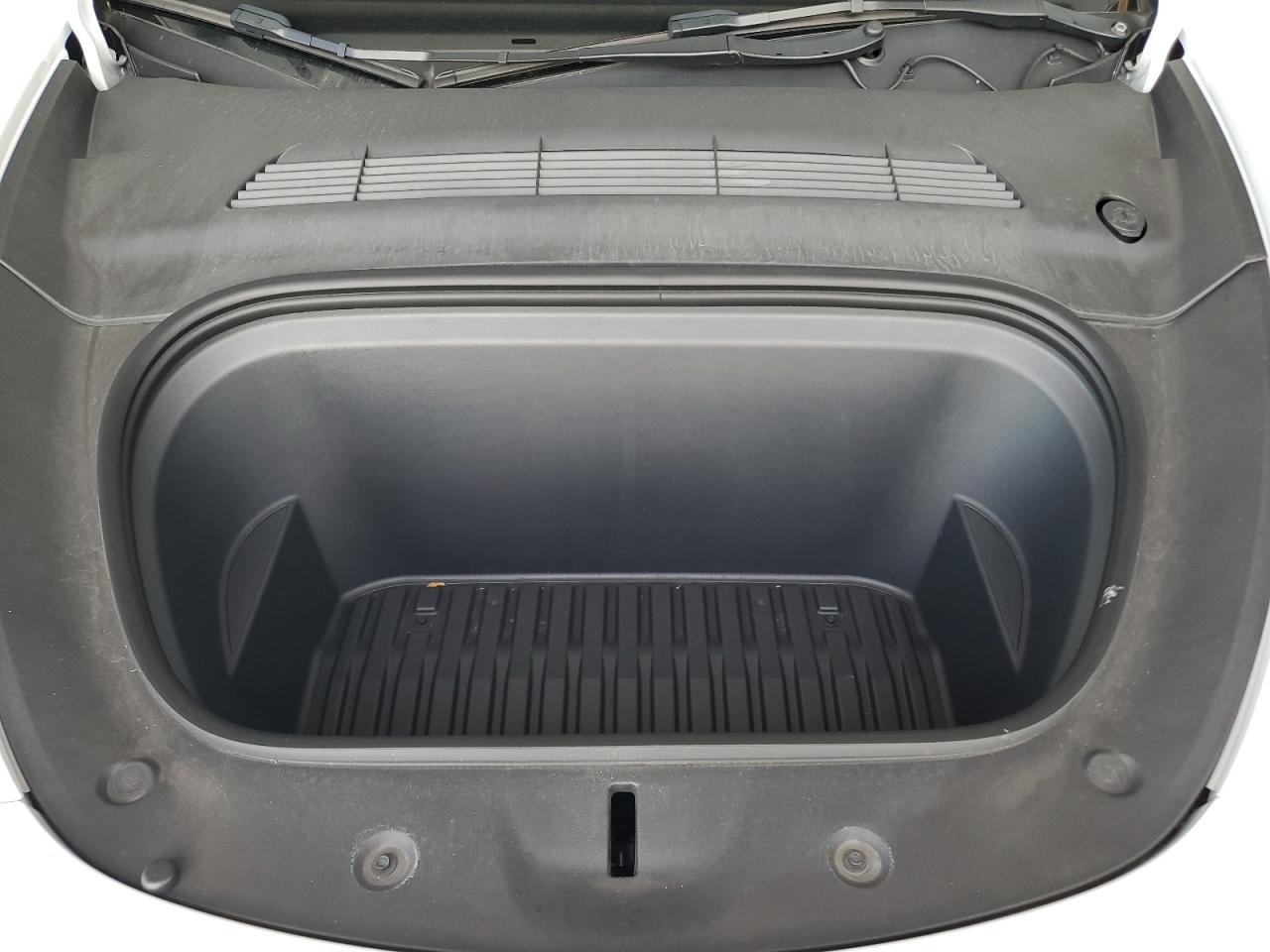 2023 Tesla Model Y VIN: 7SAYGDEE3PA161447 Lot: 67669215