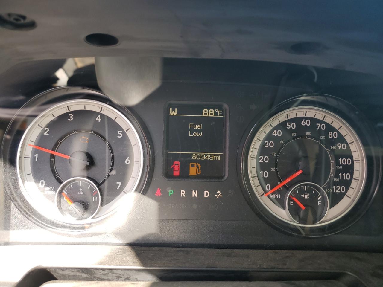 2018 Ram Trucks 3500 - Delivery Truck VIN: 3C7WRSBJ8JG124941 Lot: 81530515