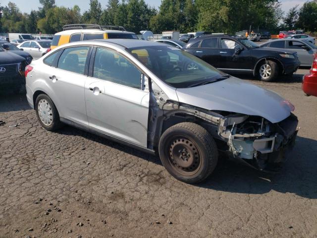  FORD FOCUS 2012 Srebrny