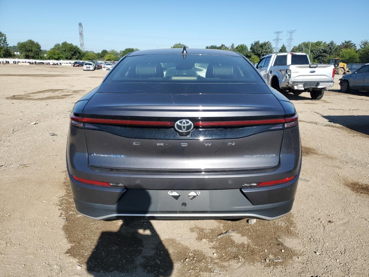 2024 Toyota Crown Platinum VIN: JTDAFAAF4R3010005 Lot: 70128015