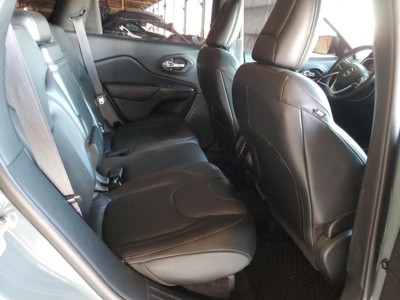 2015 Jeep Cherokee Trailhawk VIN: 1C4PJMBS2FW687683 Lot: 71173785