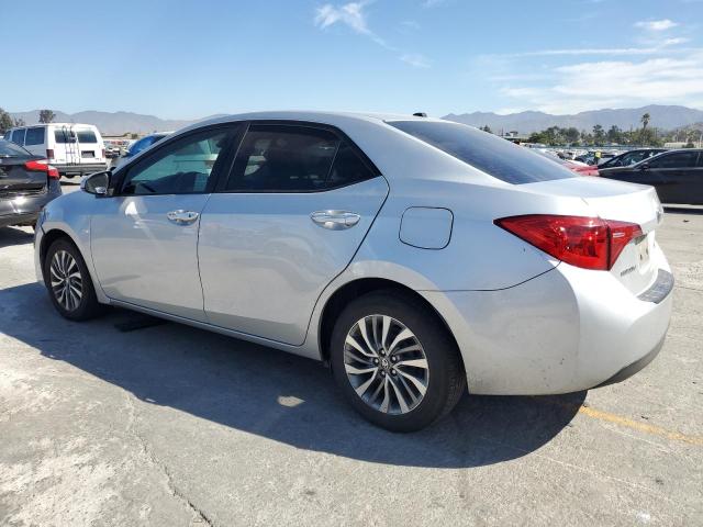  TOYOTA COROLLA 2018 Серебристый