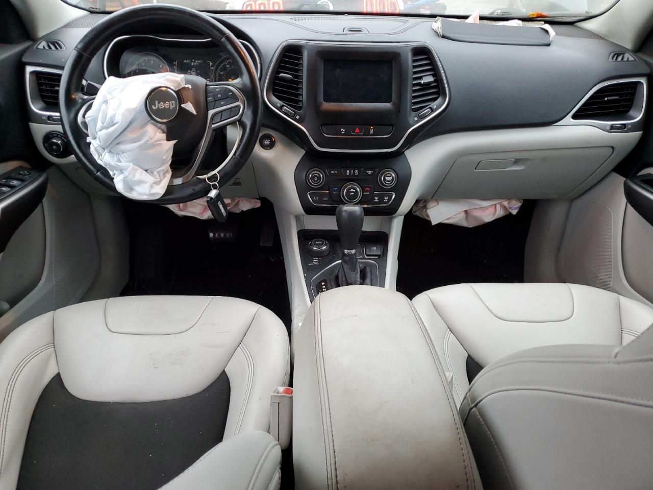 2021 Jeep Cherokee Latitude Plus VIN: 1C4PJMLB1MD192902 Lot: 70889165