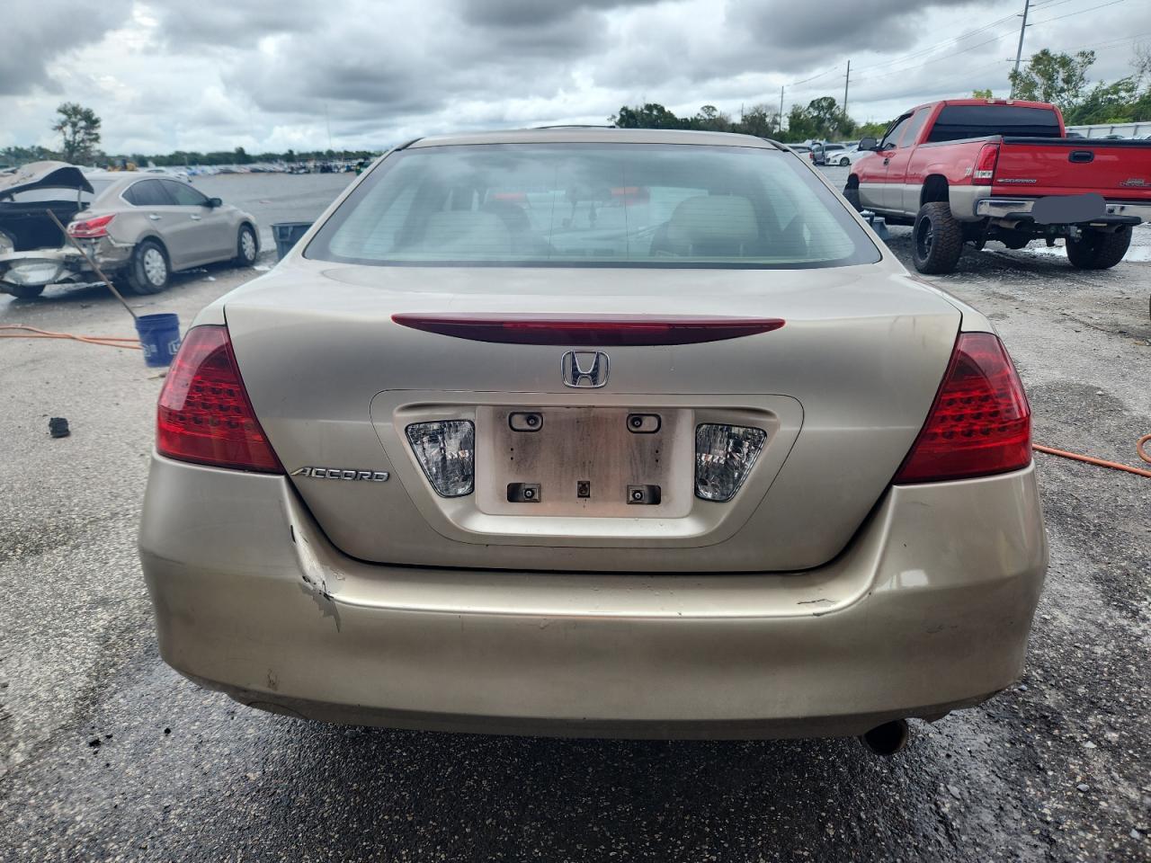 2006 Honda Accord Lx VIN: 3HGCM56436G700285 Lot: 70447385