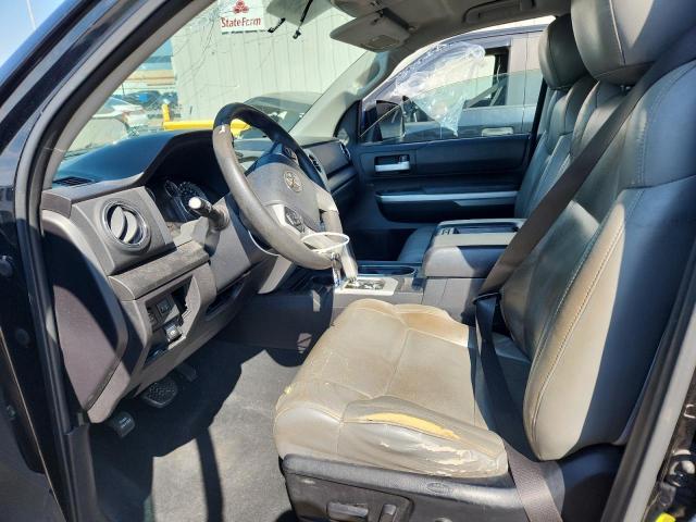  TOYOTA TUNDRA 2014 Srebrny