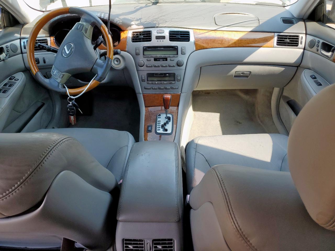 2005 Lexus Es 330 VIN: JTHBA30G455104987 Lot: 69468785