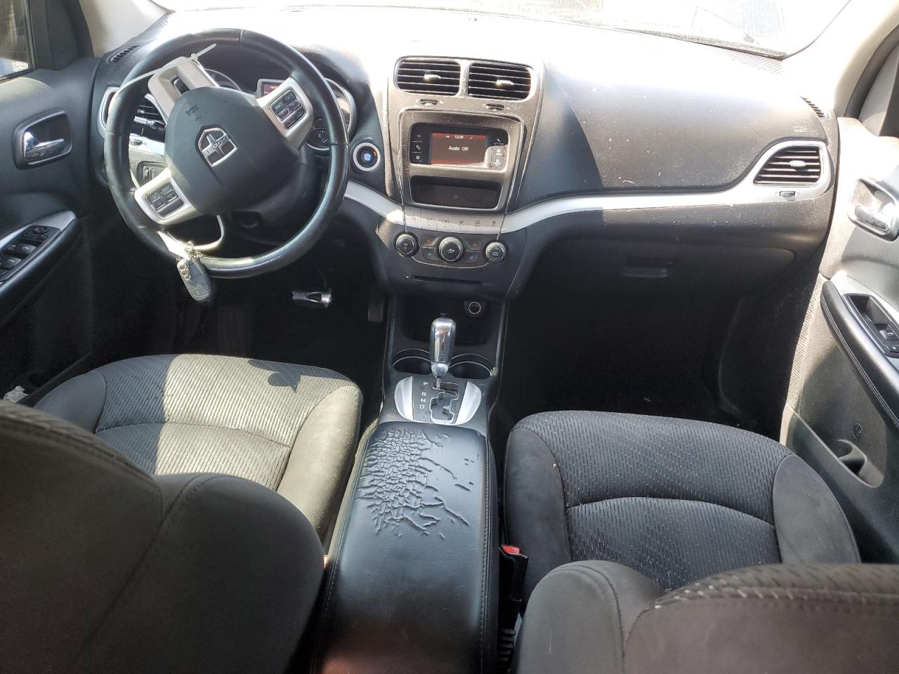 2018 Dodge Journey Se VIN: 3C4PDCAB8JT195855 Lot: 67920385