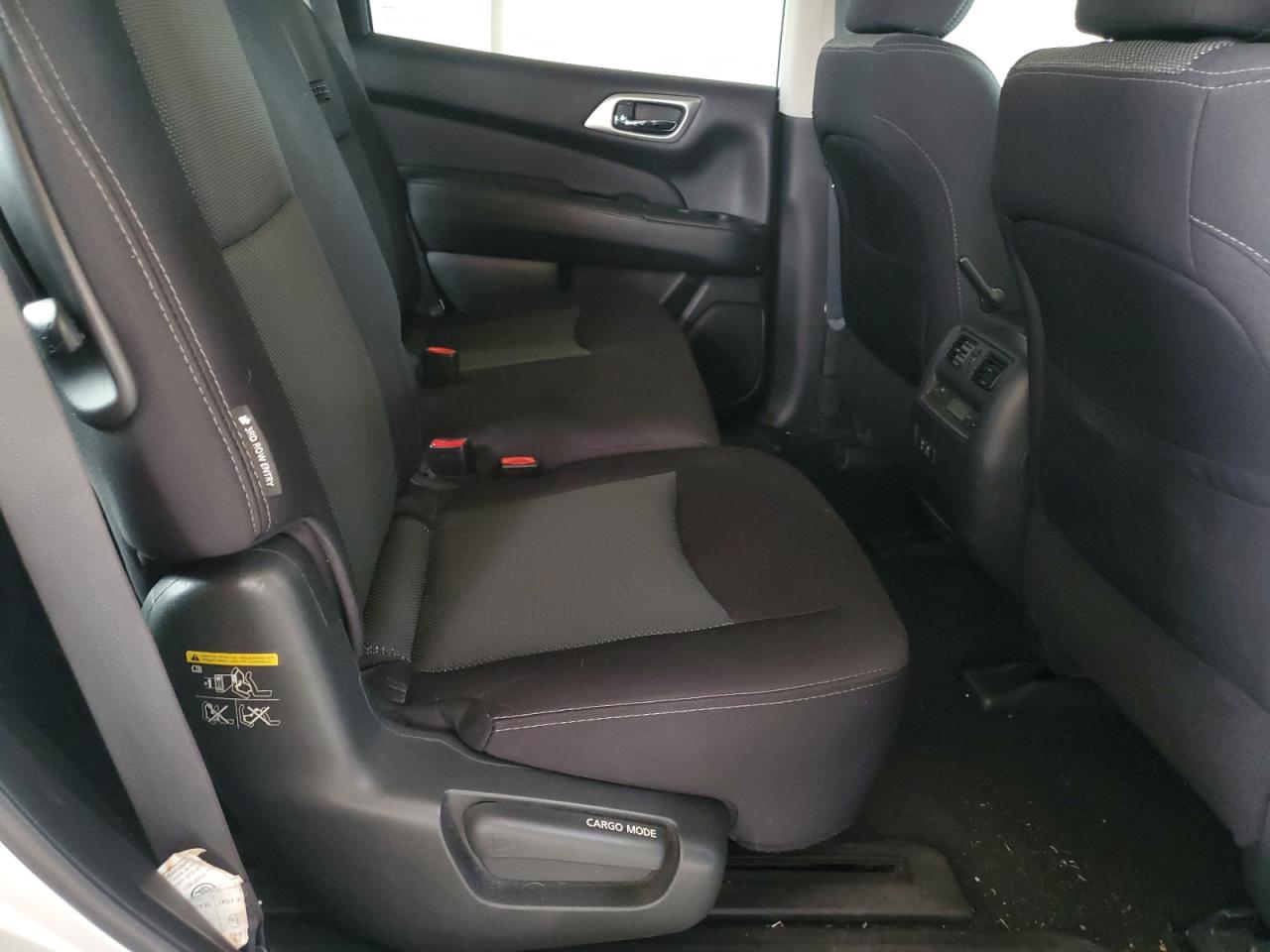 2019 Nissan Pathfinder S VIN: 5N1DR2MM8KC589666 Lot: 69564245