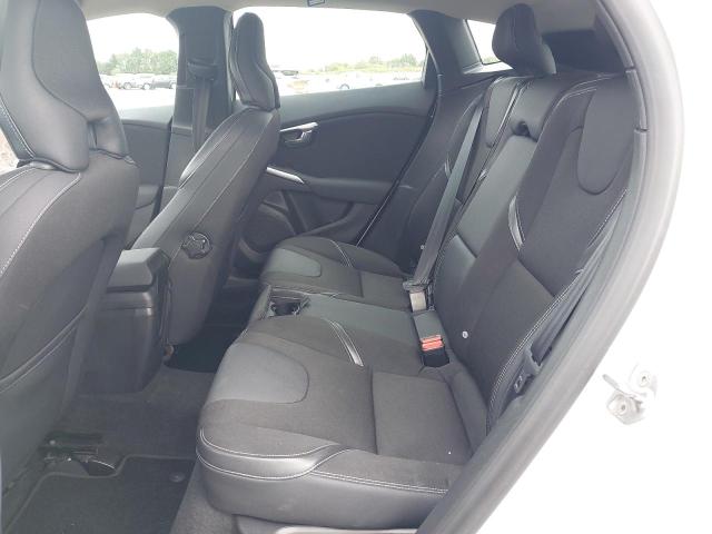2014 VOLVO V40 SE D2