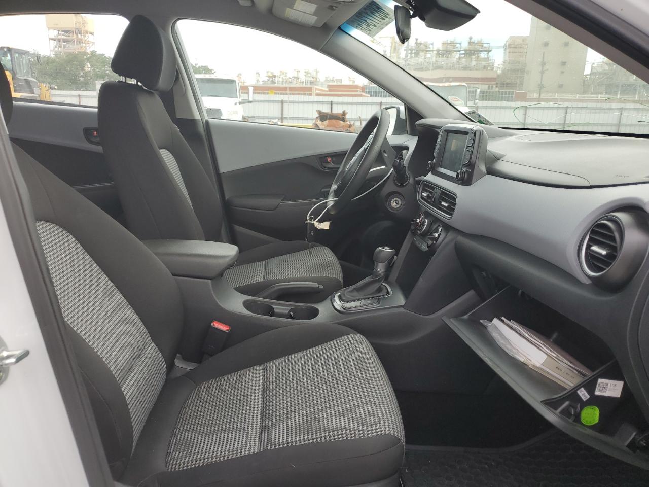 2019 Hyundai Kona Se VIN: KM8K12AA8KU325883 Lot: 68517345