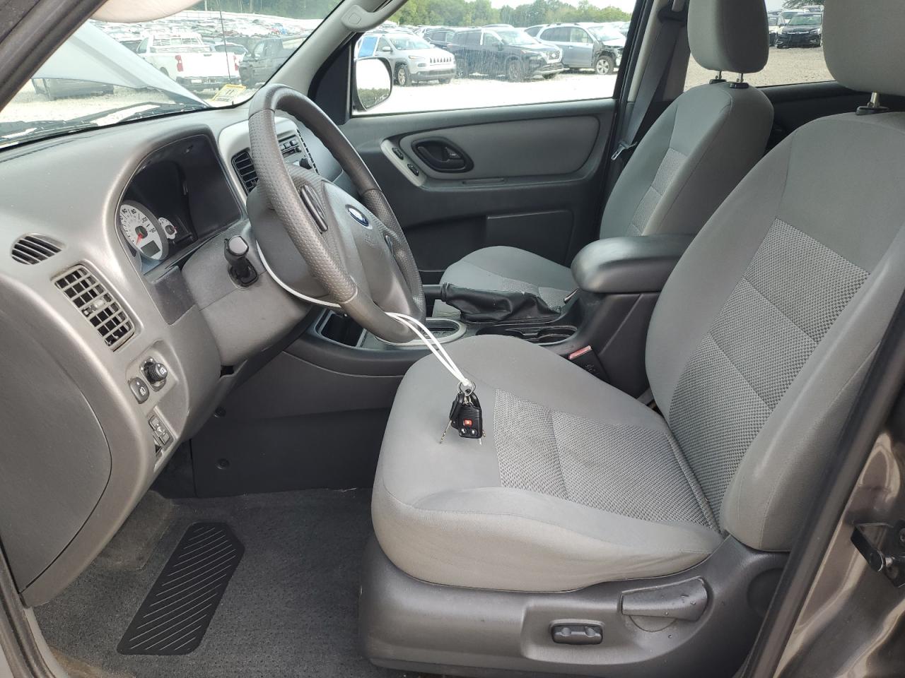 2006 Ford Escape Xlt VIN: 1FMYU93106KA99315 Lot: 70518175