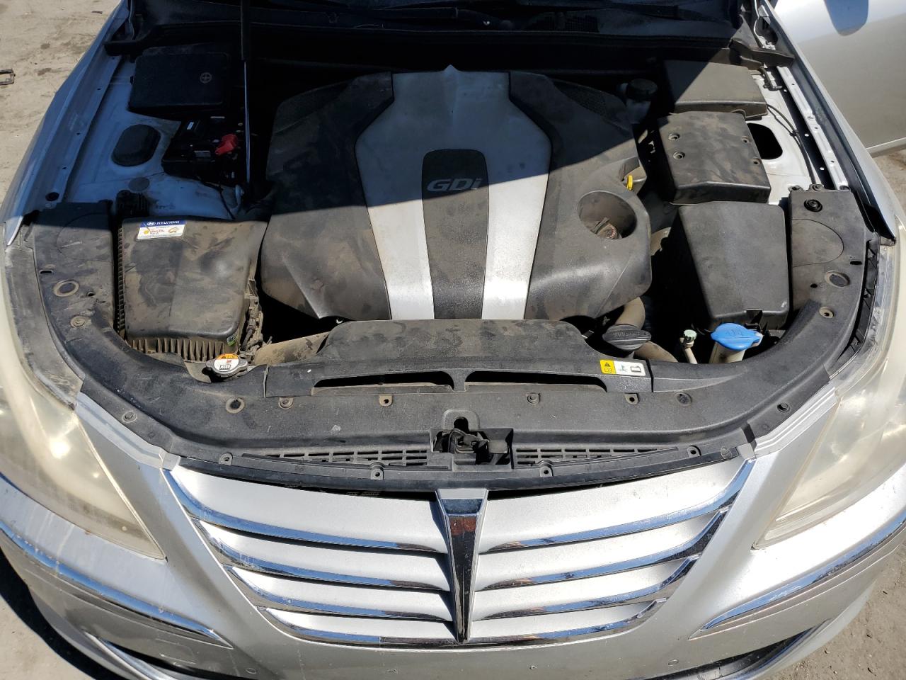 2013 Hyundai Genesis 3.8L VIN: KMHGC4DD0DU230593 Lot: 69861335