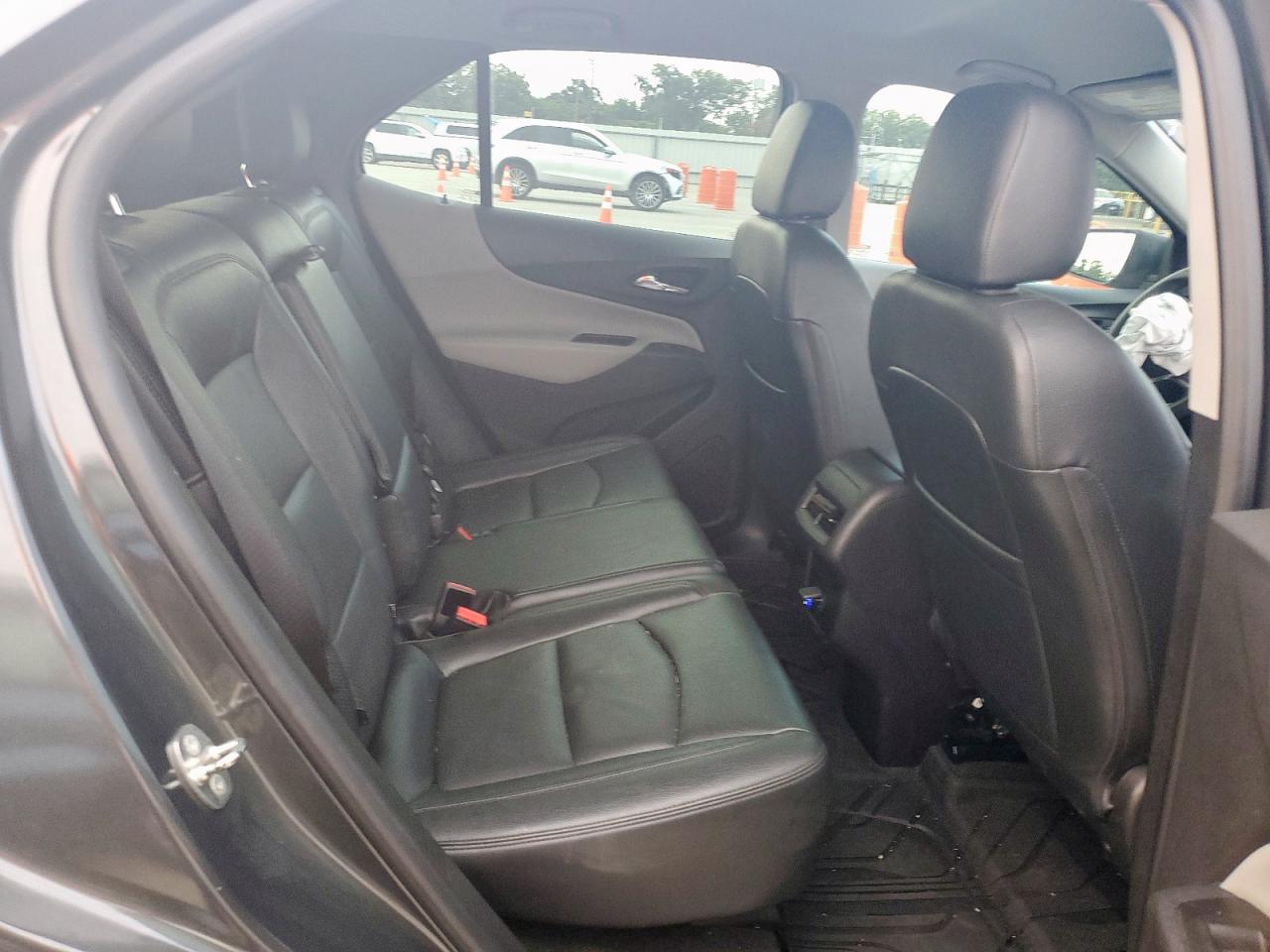 2018 Chevrolet Equinox Ls VIN: 2GNAXHEV8J6333002 Lot: 70587165