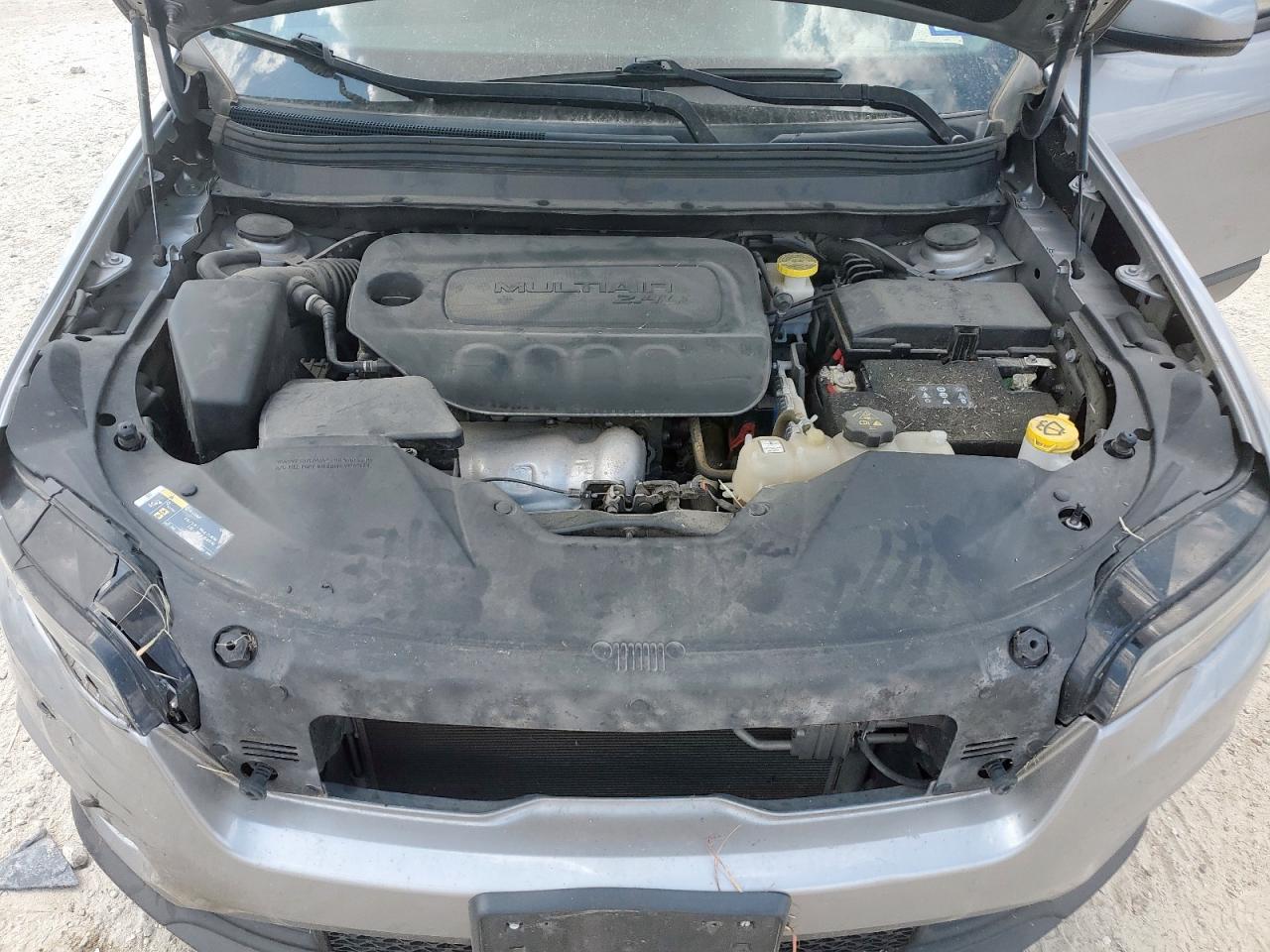 2021 Jeep Cherokee Latitude VIN: 1C4PJLCB6MD121219 Lot: 85188285