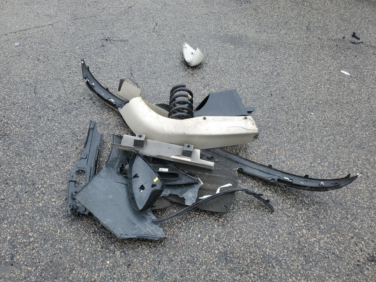 2017 Ford Fusion Titanium Phev VIN: 3FA6P0SU7HR188880 Lot: 68691995