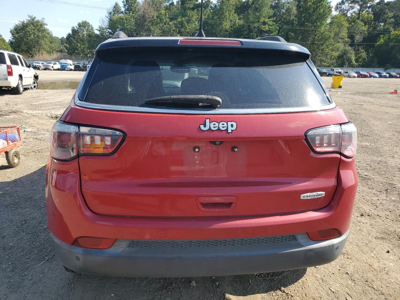 2018 Jeep Compass Latitude VIN: 3C4NJCBB1JT165417 Lot: 70259655