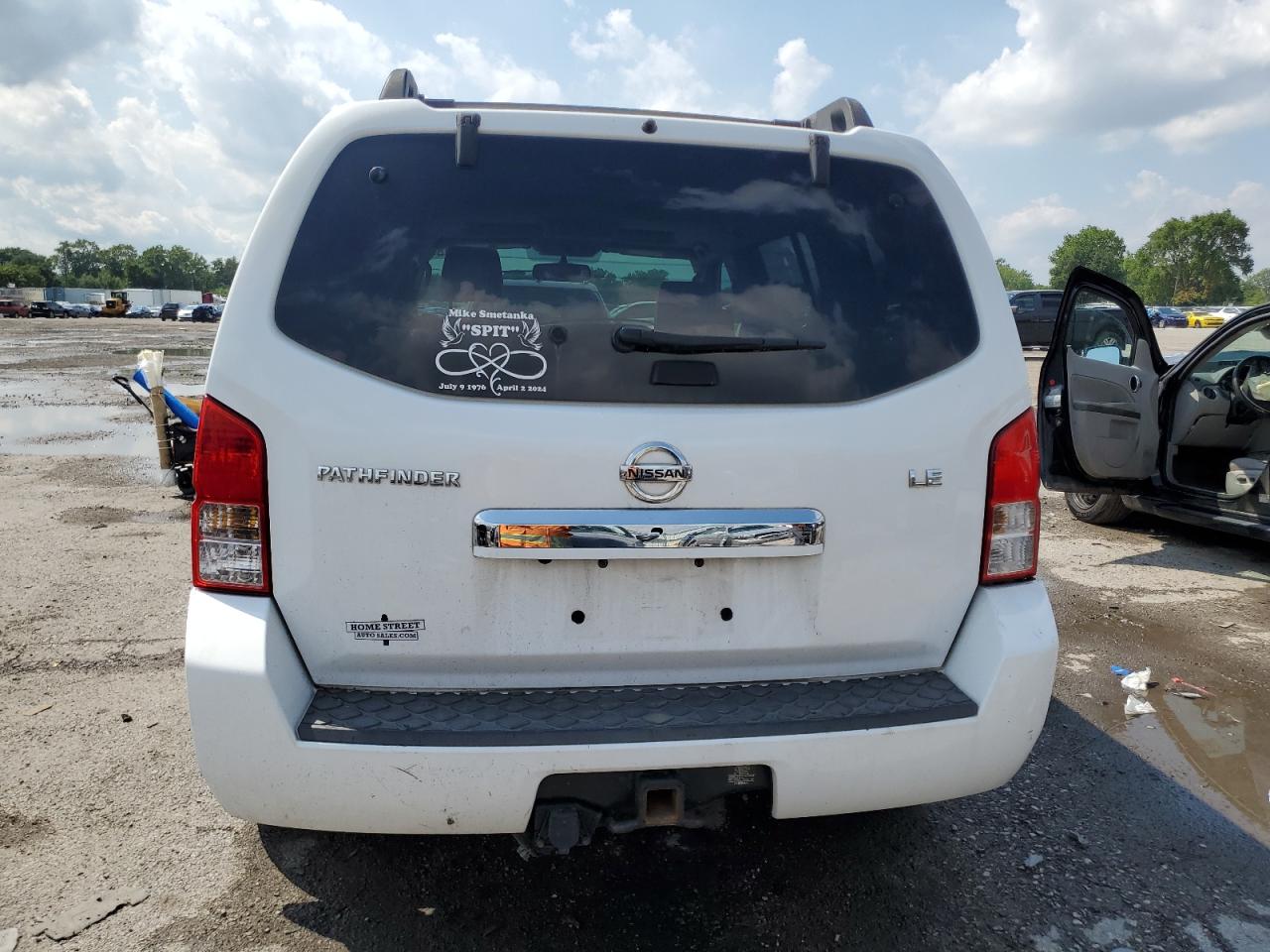 2011 Nissan Pathfinder Le VIN: 5N1BR1NB9BC602889 Lot: 70155515