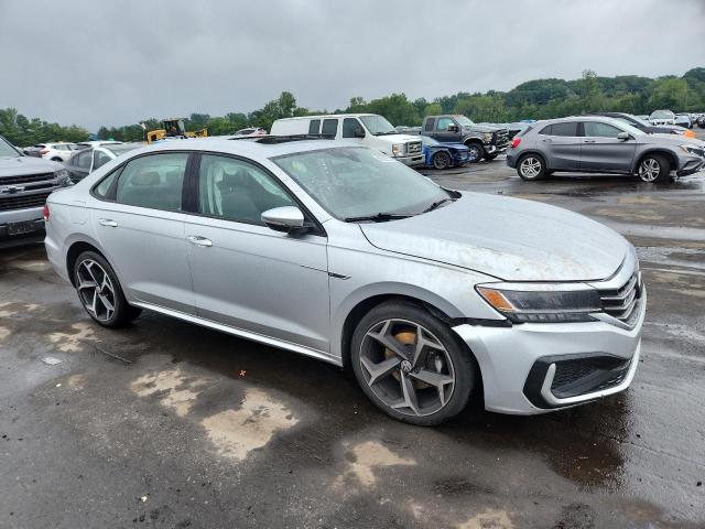  VOLKSWAGEN PASSAT 2020 Silver
