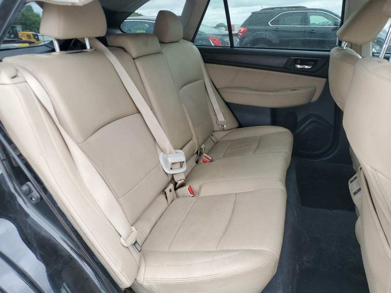 2018 Subaru Outback 2.5I Limited VIN: 4S4BSANC4J3338203 Lot: 67049645