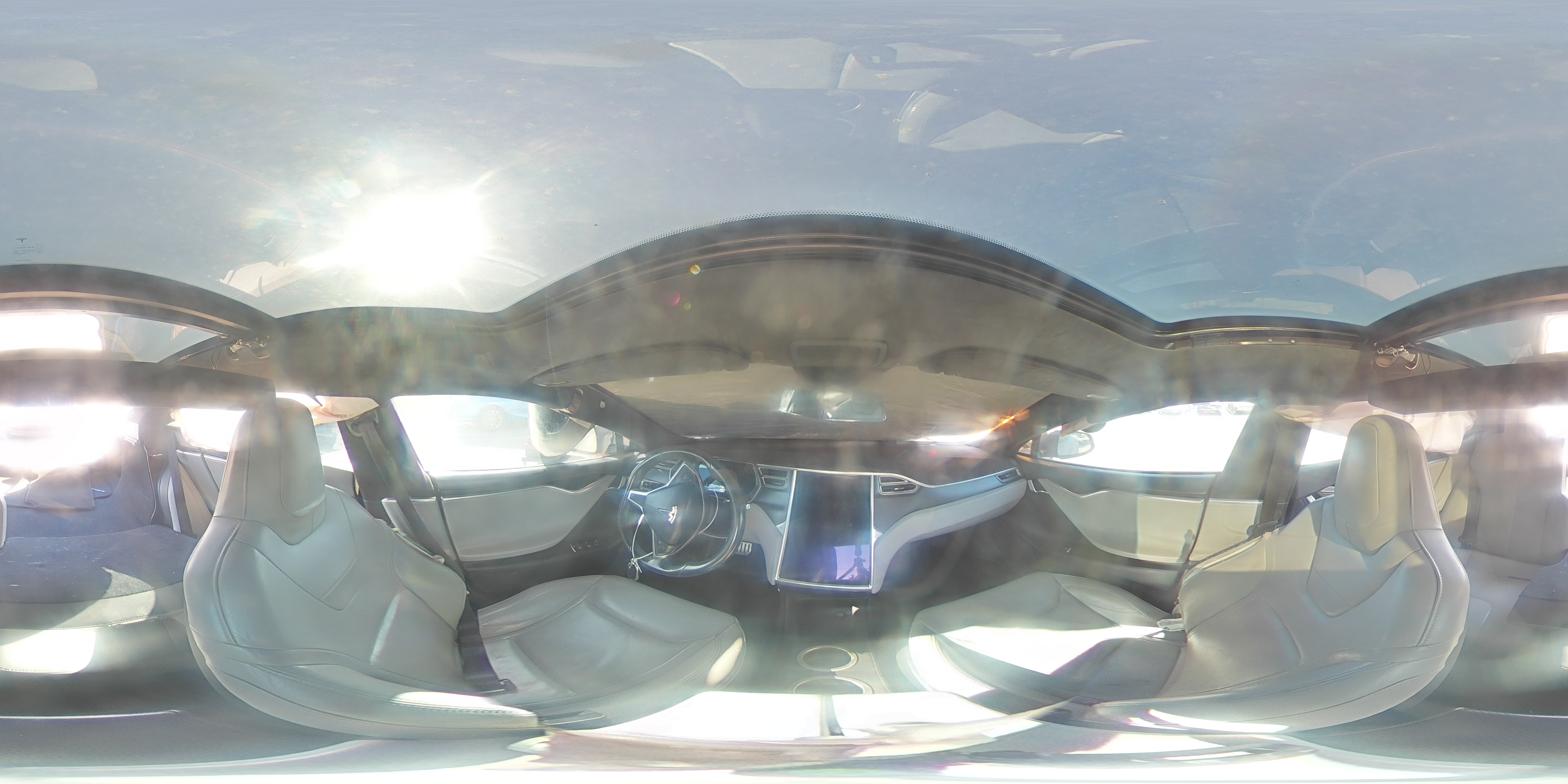 2016 Tesla Model S VIN: 5YJSA1E4XGF121864 Lot: 68696305