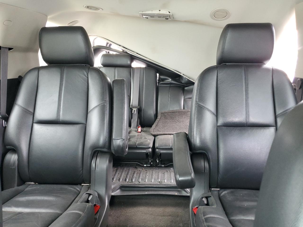 2013 Chevrolet Tahoe K1500 Lt VIN: 1GNSKBE01DR169024 Lot: 69838255