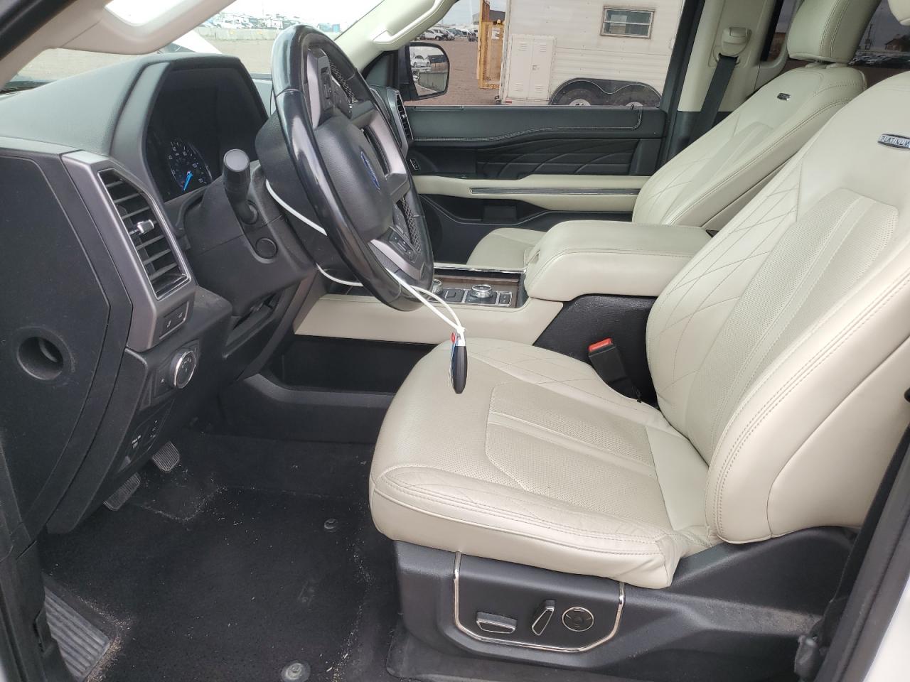 2019 Ford Expedition Platinum VIN: 1FMJU1MT9KEA13835 Lot: 70639695