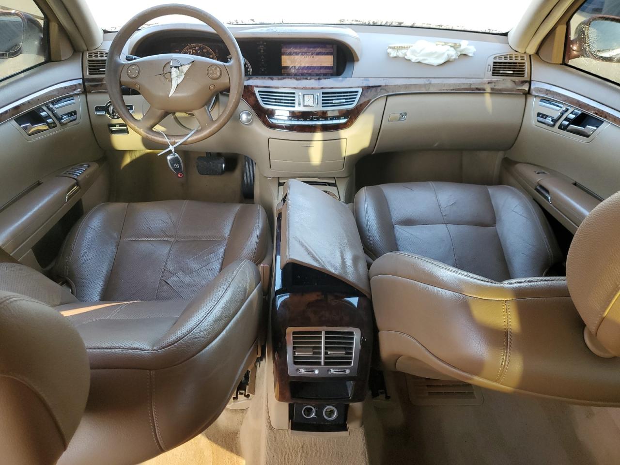 2007 Mercedes-Benz S 550 VIN: WDDNG71X17A085379 Lot: 70426015