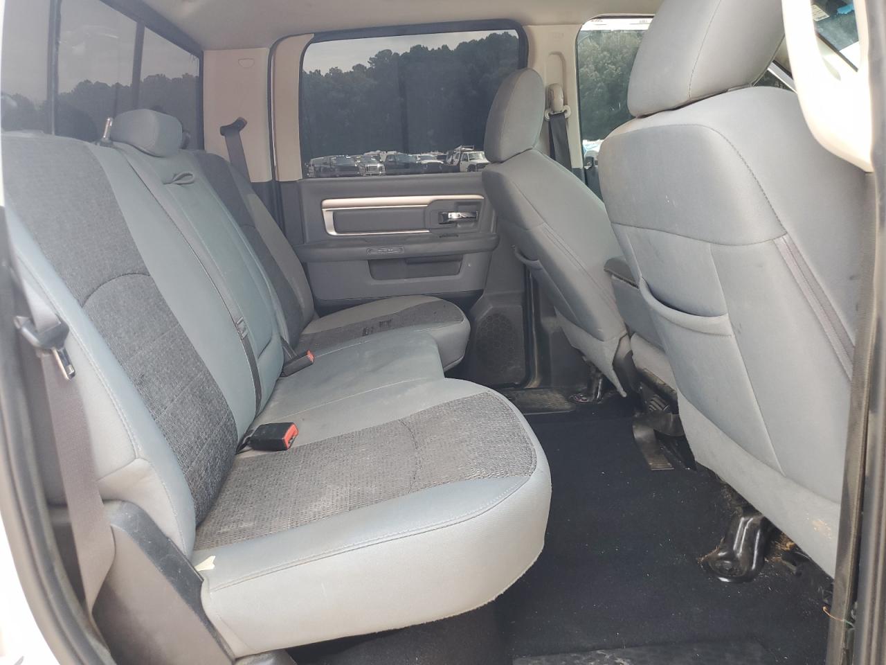 2019 Ram 1500 Classic Slt VIN: 1C6RR6TT4KS585444 Lot: 68854995