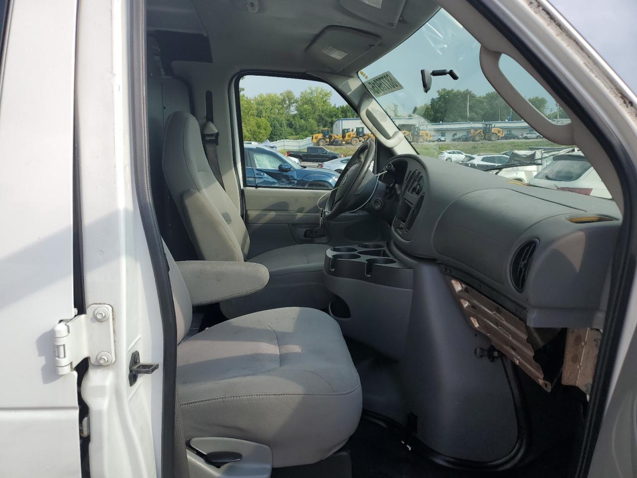 2006 Ford Econoline E250 Van VIN: 1FTNE24W26DA70568 Lot: 68775915