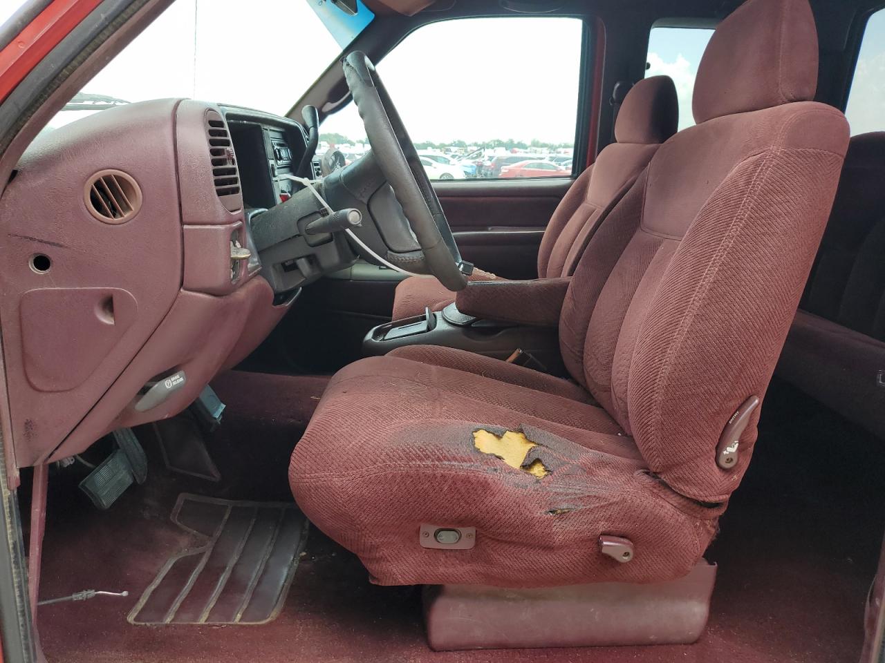 1996 Chevrolet Gmt-400 K1500 VIN: 2GCEK19R8T1209275 Lot: 69112375